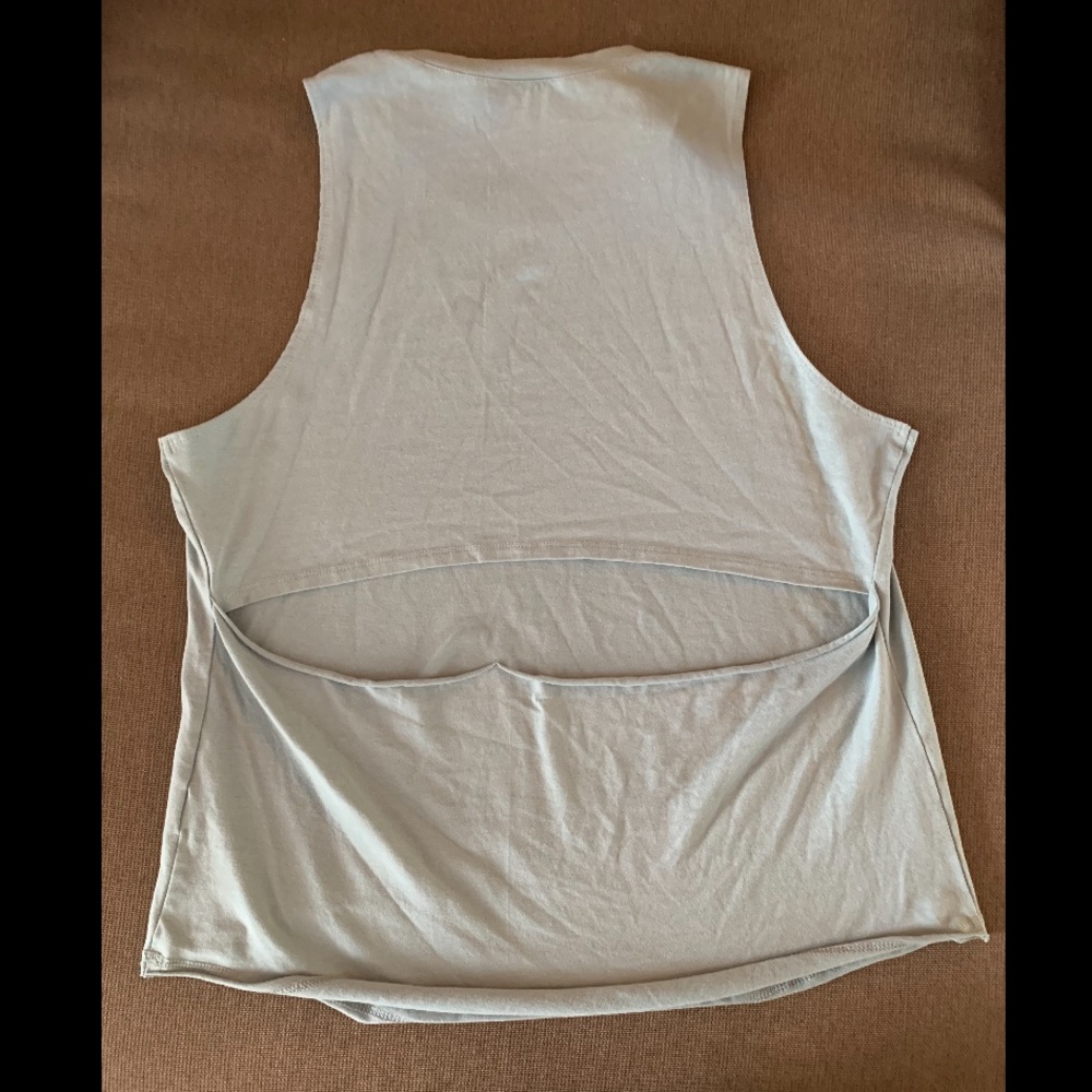 Cut Back Tank